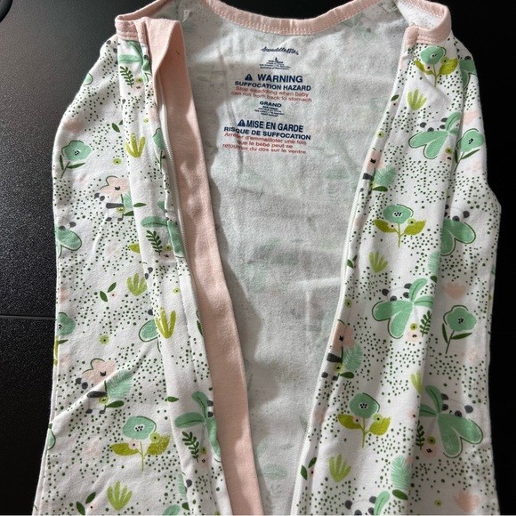 Swaddle Me Blankets Size Small/Medium & Size Large - Picture 3 of 5